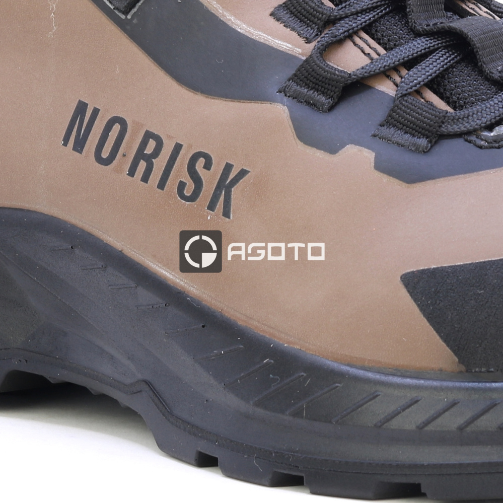 detail NORISK X-TREME Low S3 hnědá pánská pracovní obuv