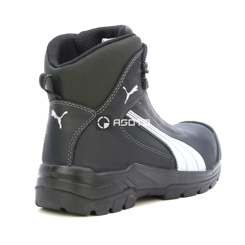 detail PUMA Cascades MID S3 černá pánská pracovní obuv
