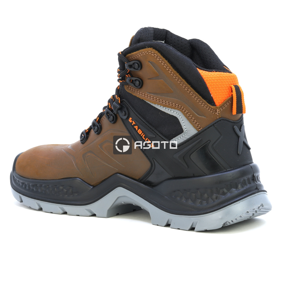 detail EXENA Everest Brown S3 hnědá pánská pracovní zimní obuv 3M Thinsulate
