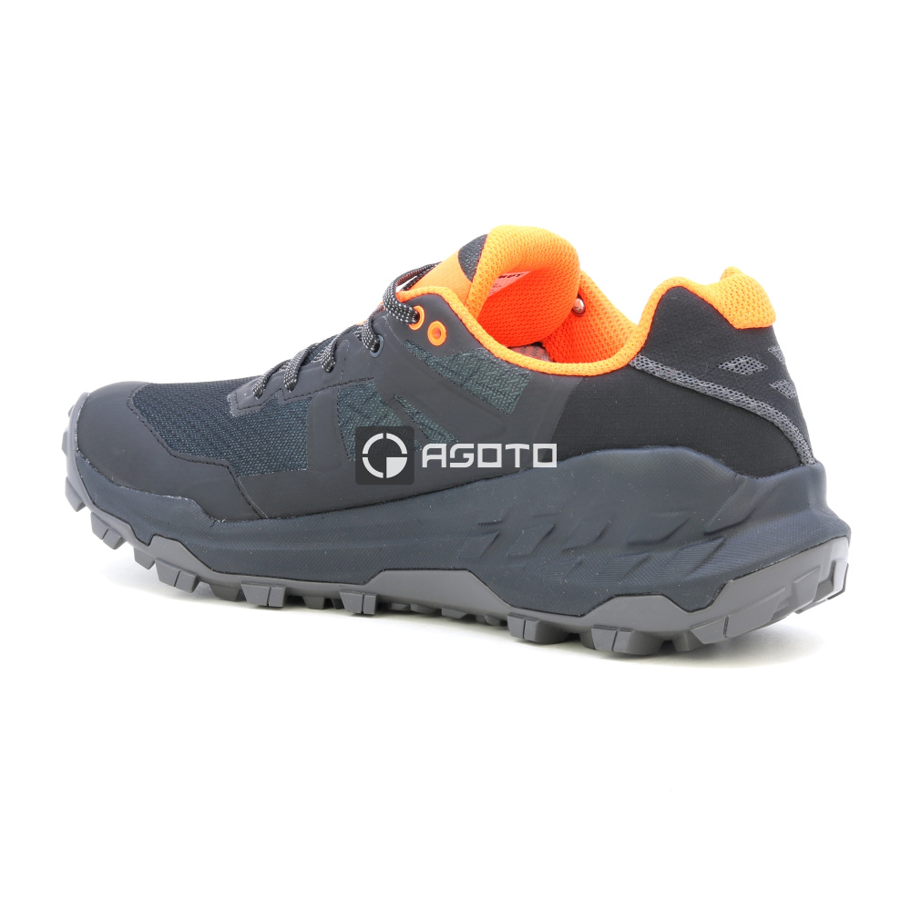 detail MAMMUT Sertig II Low GTX černá pánská outdoor obuv Goretex membrána