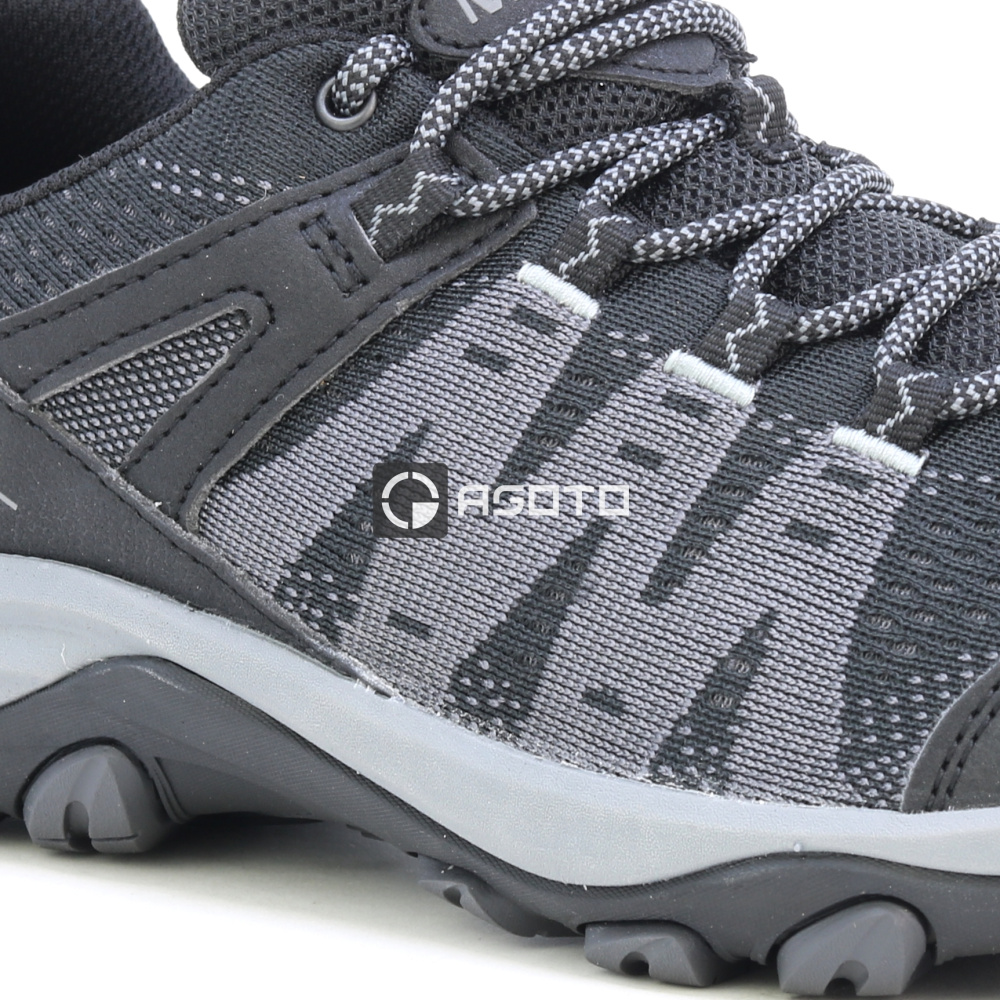 detail MERRELL Accentor 3 E-Mesh černá pánská outdoor obuv