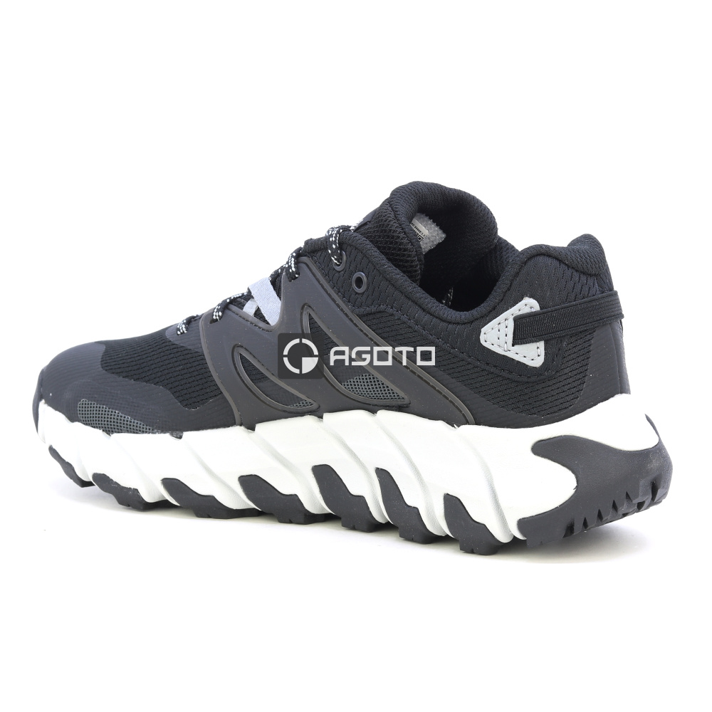 detail MERRELL Maipo Explorer Aero černá dámská outdoor obuv