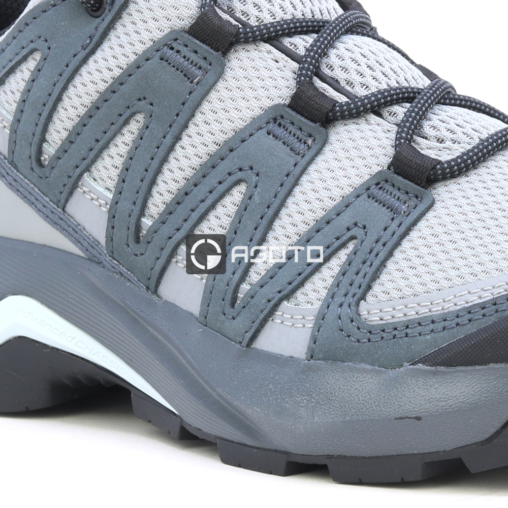 detail SALOMON X-Adventure Recon GTX W šedá dámská outdoor obuv membrána Gore-Tex®