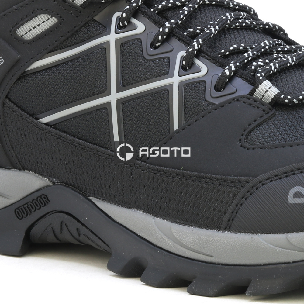 detail REGATTA Samaris III Boot černá pánská outdoor obuv Isotex membrána