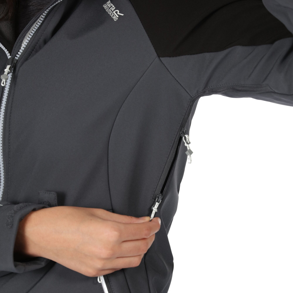 detail REGATTA Desoto VIII šedá dámská softshell bunda Isotex membrána