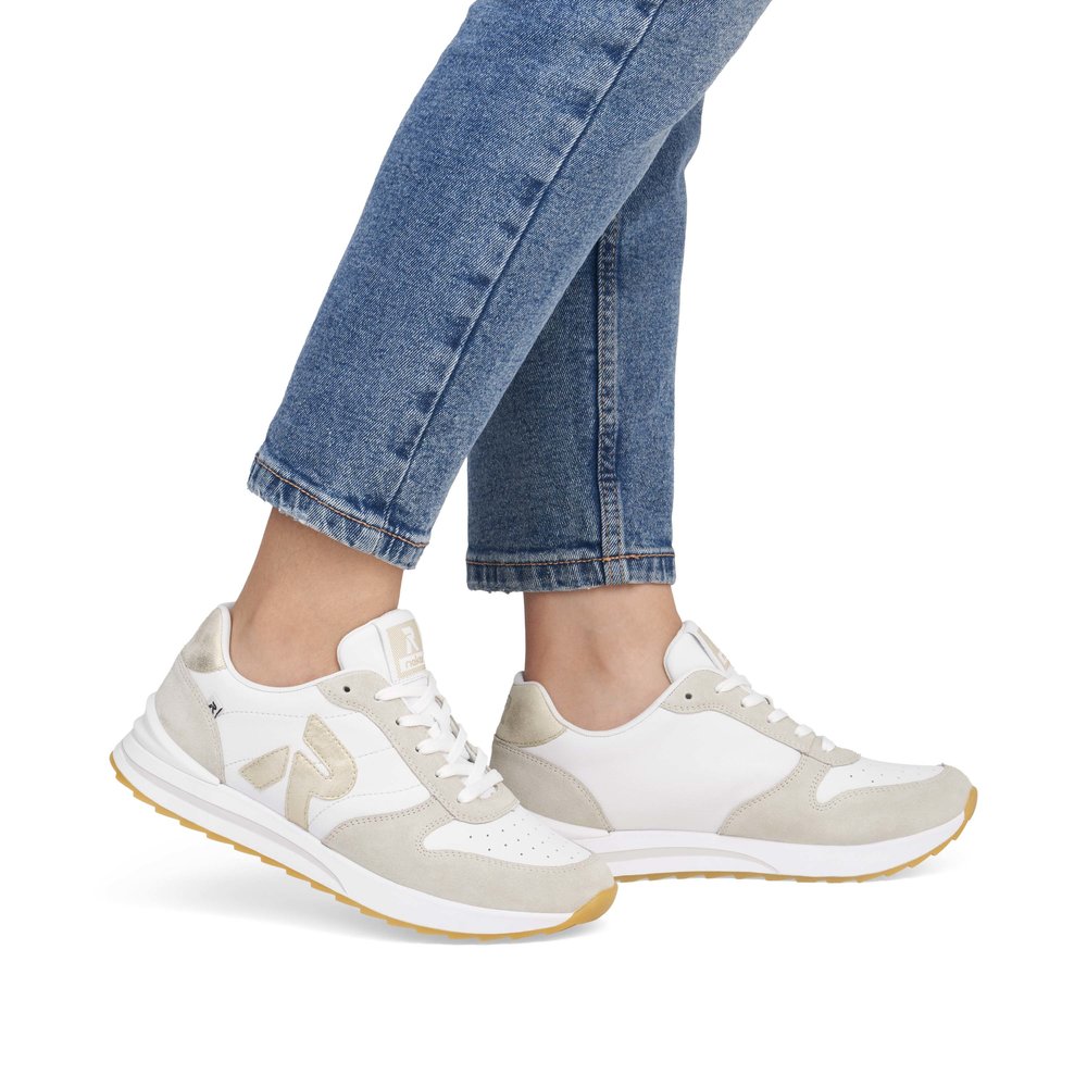 detail RIEKER W2401-81 bílé dámské kožené tenisky