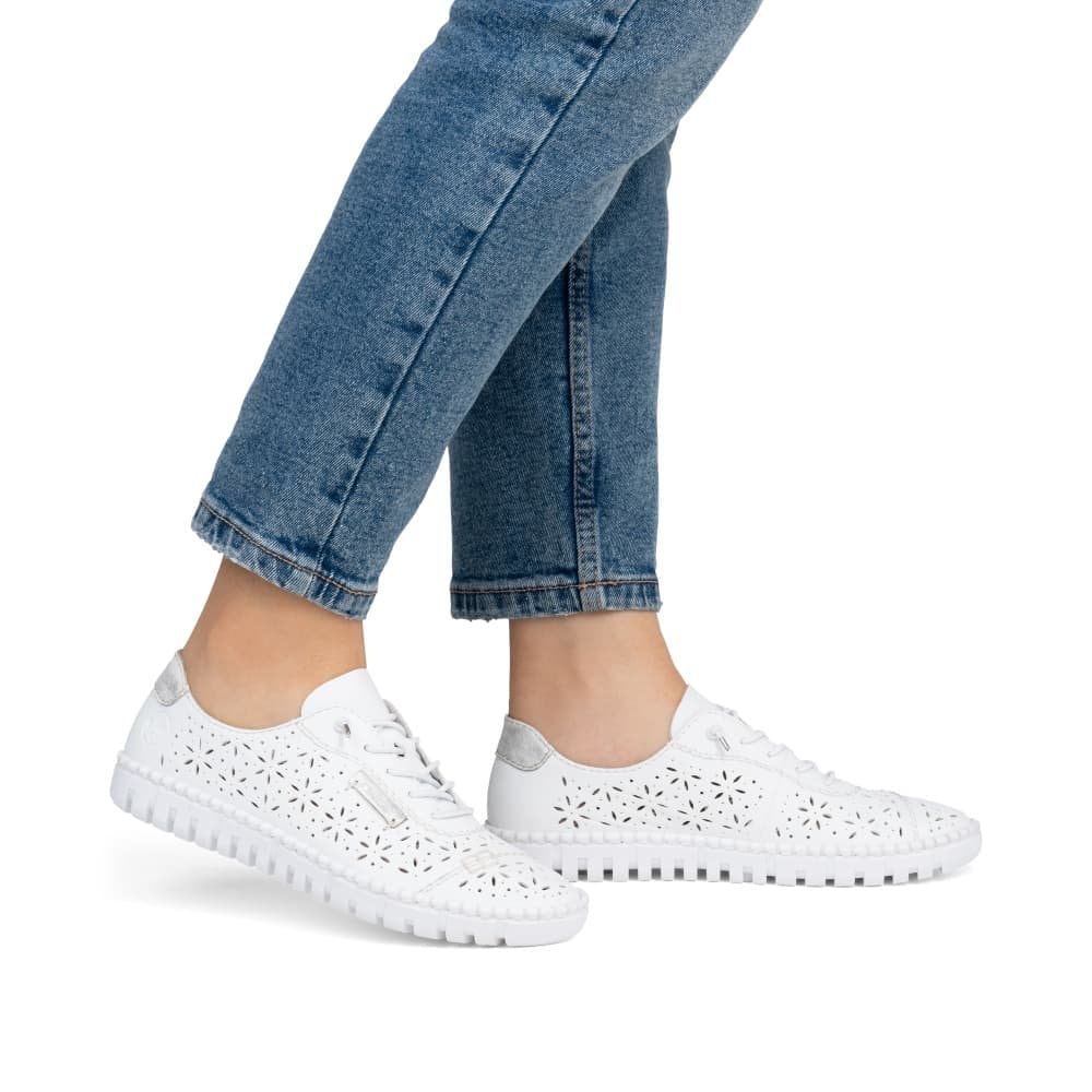 detail RIEKER M2354-80 bílé dámské letní tenisky