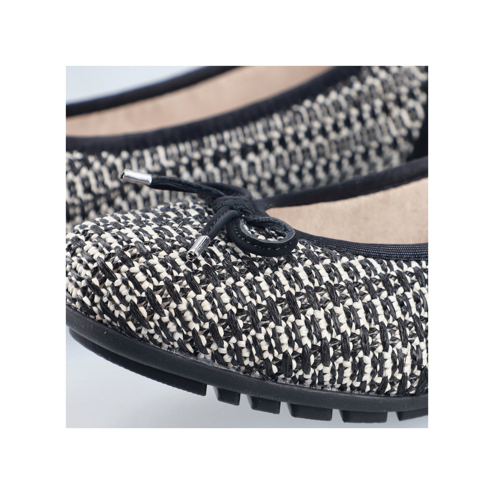 detail RIEKER 43850-00 černé dámské baleríny