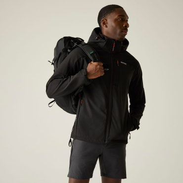 REGATTA Arana black women's softshell outdoor jacket, 15,000 mm waterproof ratin