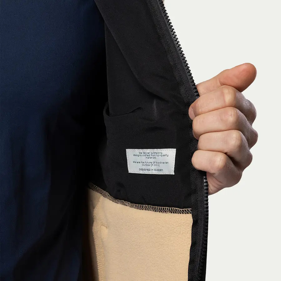 detail Beyond Nordic Sweden Teddy béžová pánská hřejivá bunda