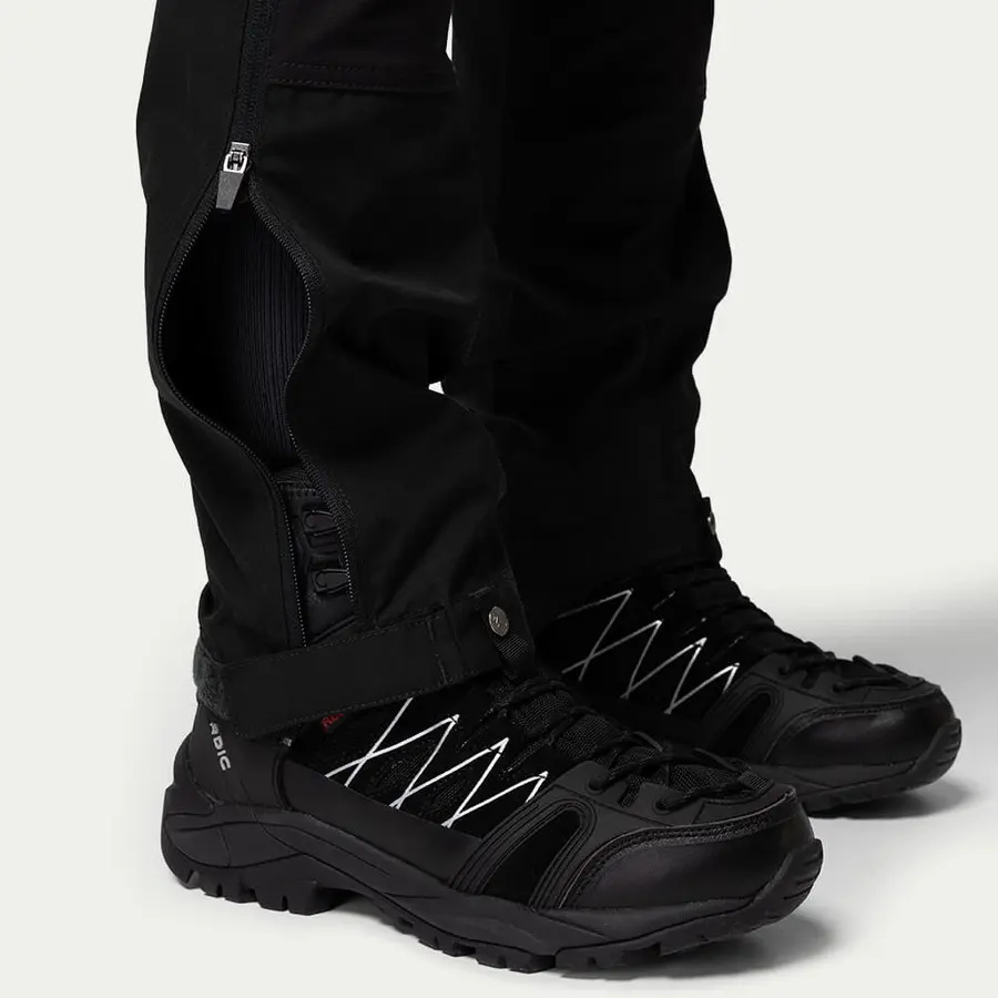 detail Beyond Nordic Sweden dámské černé outdoor kalhoty stretch pohodlné voděodpudivé