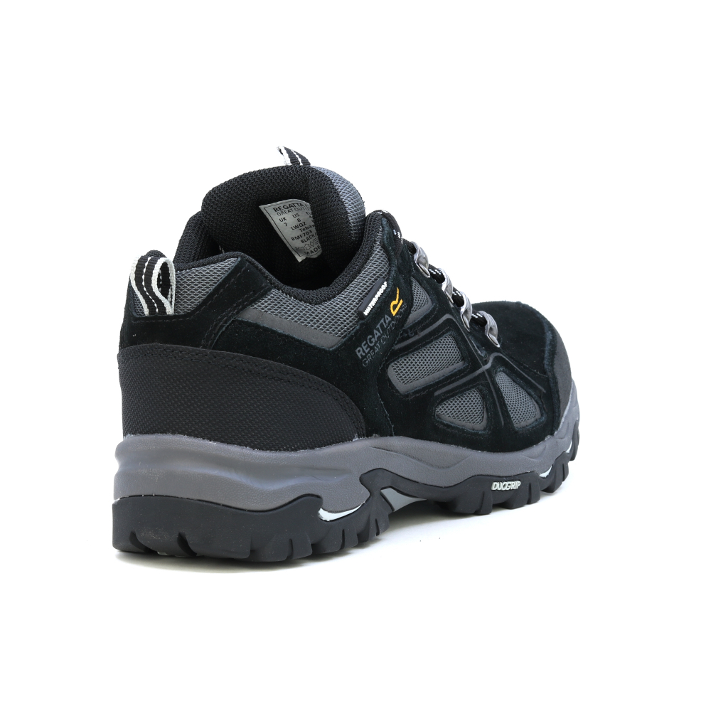 detail REGATTA Tebay černá pánská outdoor obuv + Isotex membrána